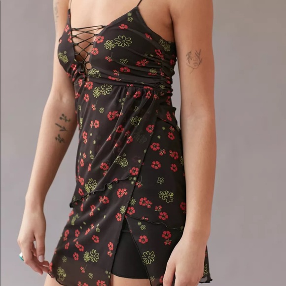 NWT UO 90s Y2K Flower Bungee Cord Lace Up Mesh Dress - Picture 2 of 4